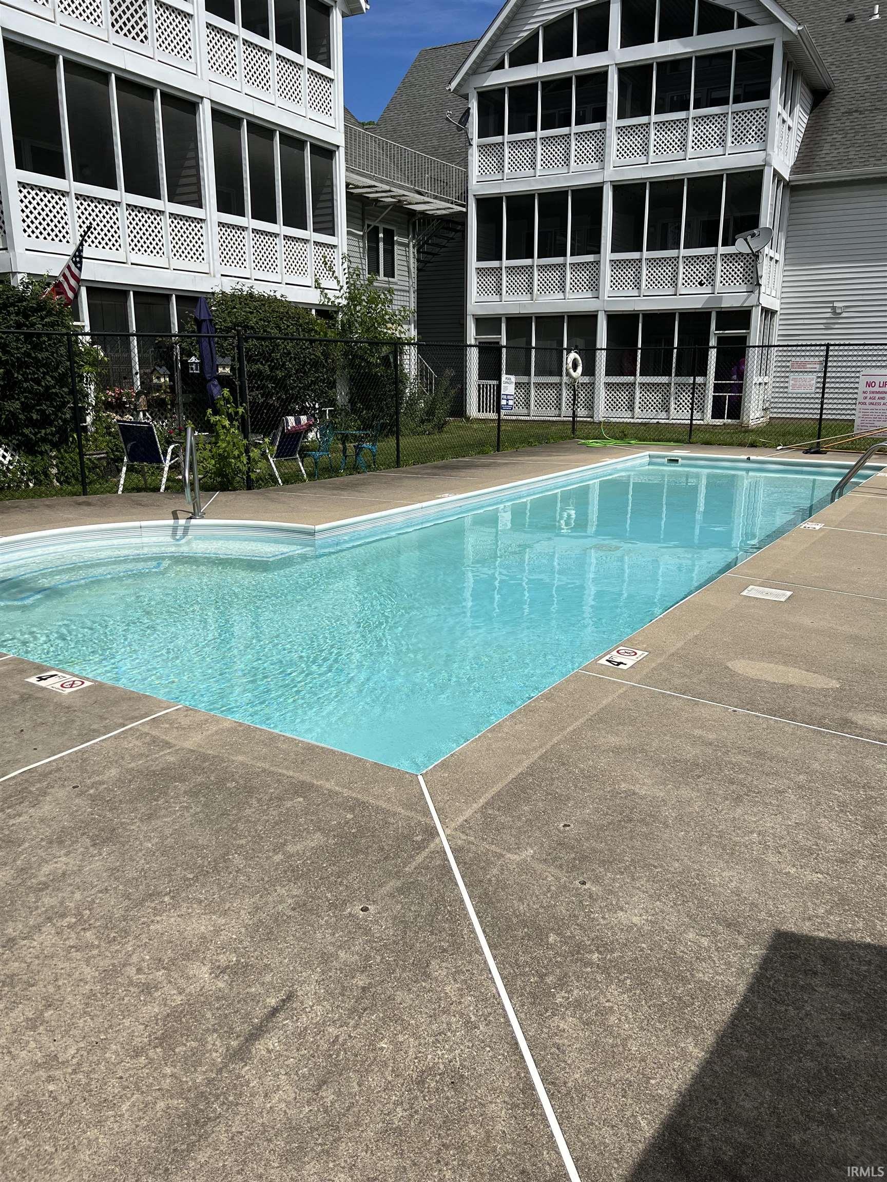 1368 South College Mall Road Bloomington, IN 47401 - Photo 7 of 10