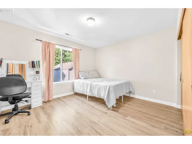 $484,900 | 15469 Southwest Bygones Court, Beaverton, OR 97007