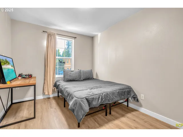 $484,900 | 15469 Southwest Bygones Court, Beaverton, OR 97007