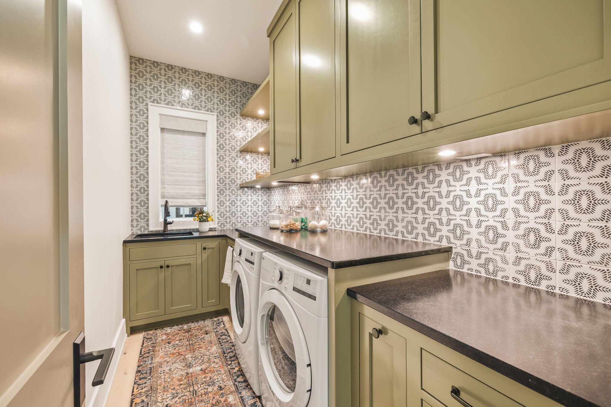 157 Blue Lake Road Santa Rosa Beach, FL 32459 - Photo 50 of 83 Laundry Room First Level