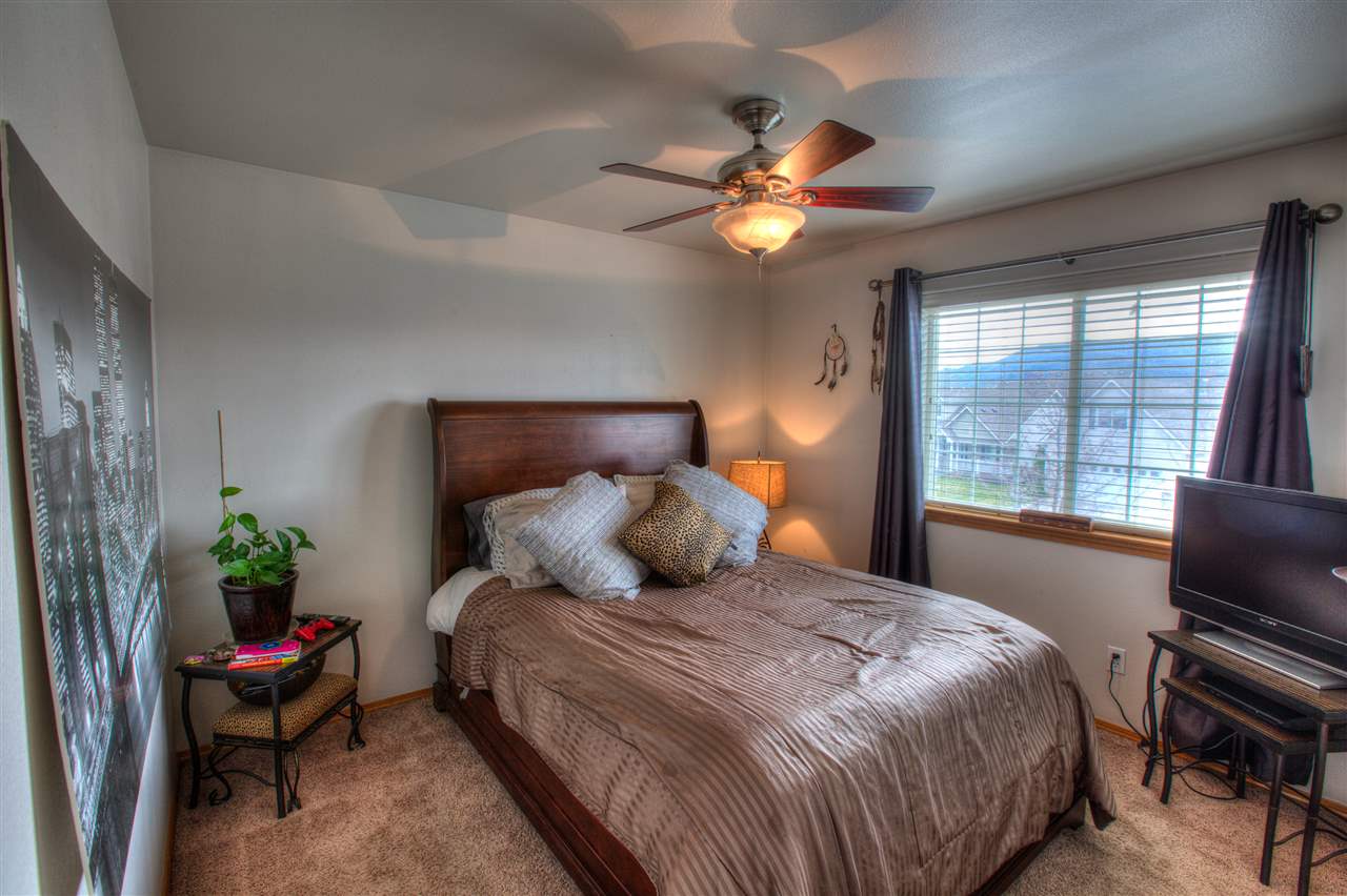 24268 Desmet Road Liberty Lake, WA 99019 - Photo 12 of 20 Gallery Image 12