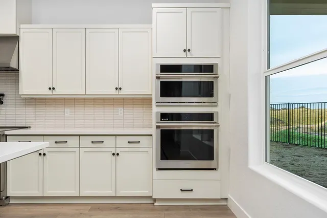 $889,999 | 4511 Iron Creek Court, Friant, CA 93626