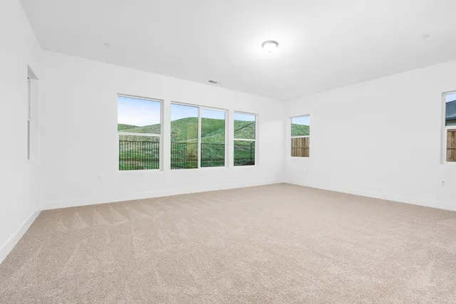 $889,999 | 4511 Iron Creek Court, Friant, CA 93626