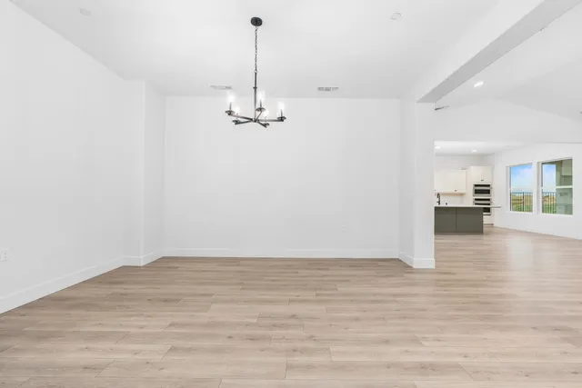 $889,999 | 4511 Iron Creek Court, Friant, CA 93626