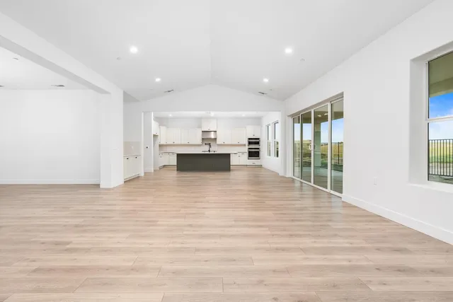 $889,999 | 4511 Iron Creek Court, Friant, CA 93626