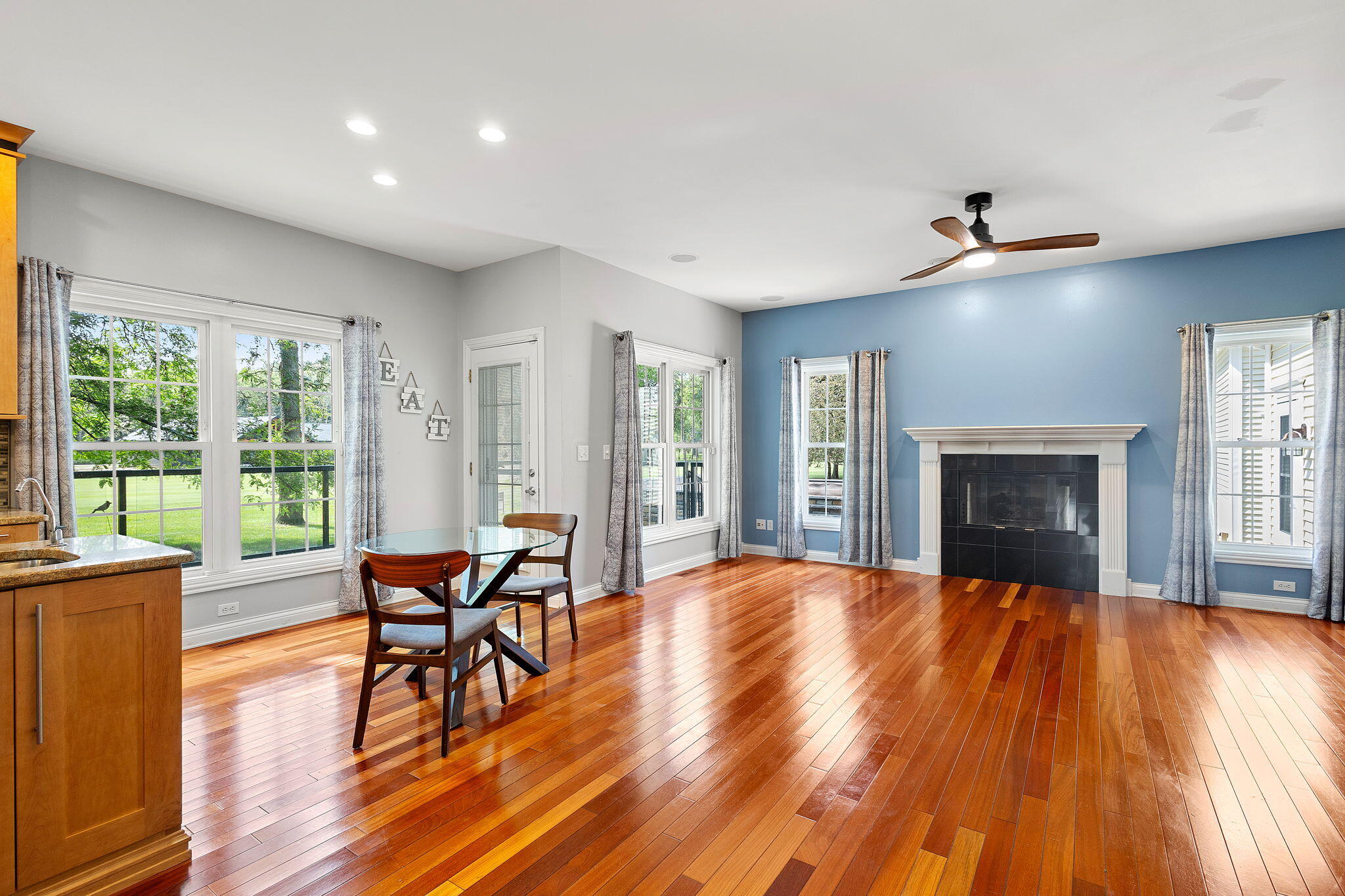 10752 Dogleg Drive Demotte, IN 46310 - Photo 13 of 31 2048x1365