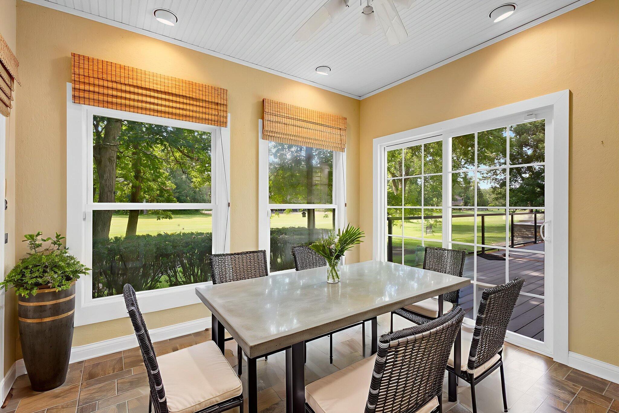 10752 Dogleg Drive Demotte, IN 46310 - Photo 8 of 31 2048x1365