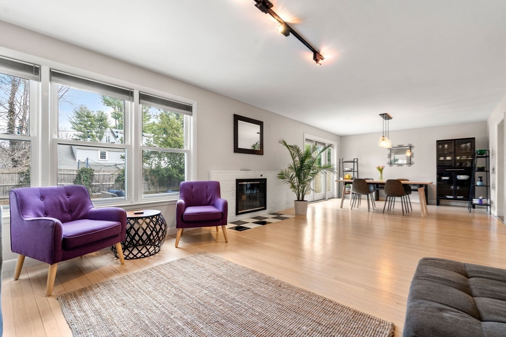 44 Philbrick Road Newton, MA 02459 - Photo 7 of 28