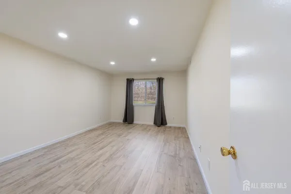 $310,000 | 1807 Muriel Court, Princeton, NJ 08540