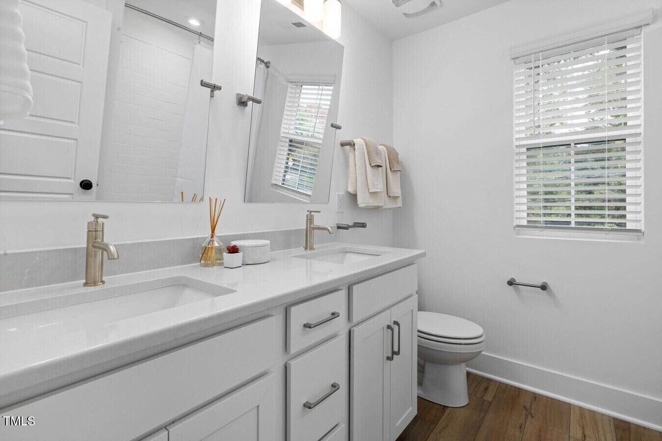 554 East Hargett Street, Unit HUDSEN Raleigh, NC 27601 - Photo 17 of 30 image (17)