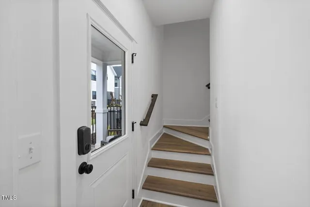 $3,126 | 554 East Hargett Street, Unit HUDSEN, Raleigh, NC 27601