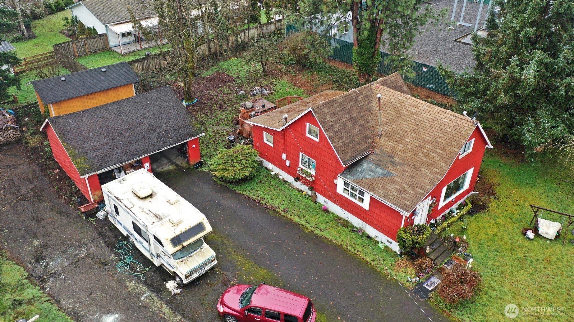 1865 Southwest Fair Avenue Chehalis, WA 98532 - Photo 4 of 15 an aerial view of a house with outdoor space