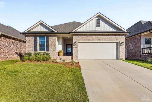 $316,500 | 4741 Sago Palm Circle, Pace, FL 32571