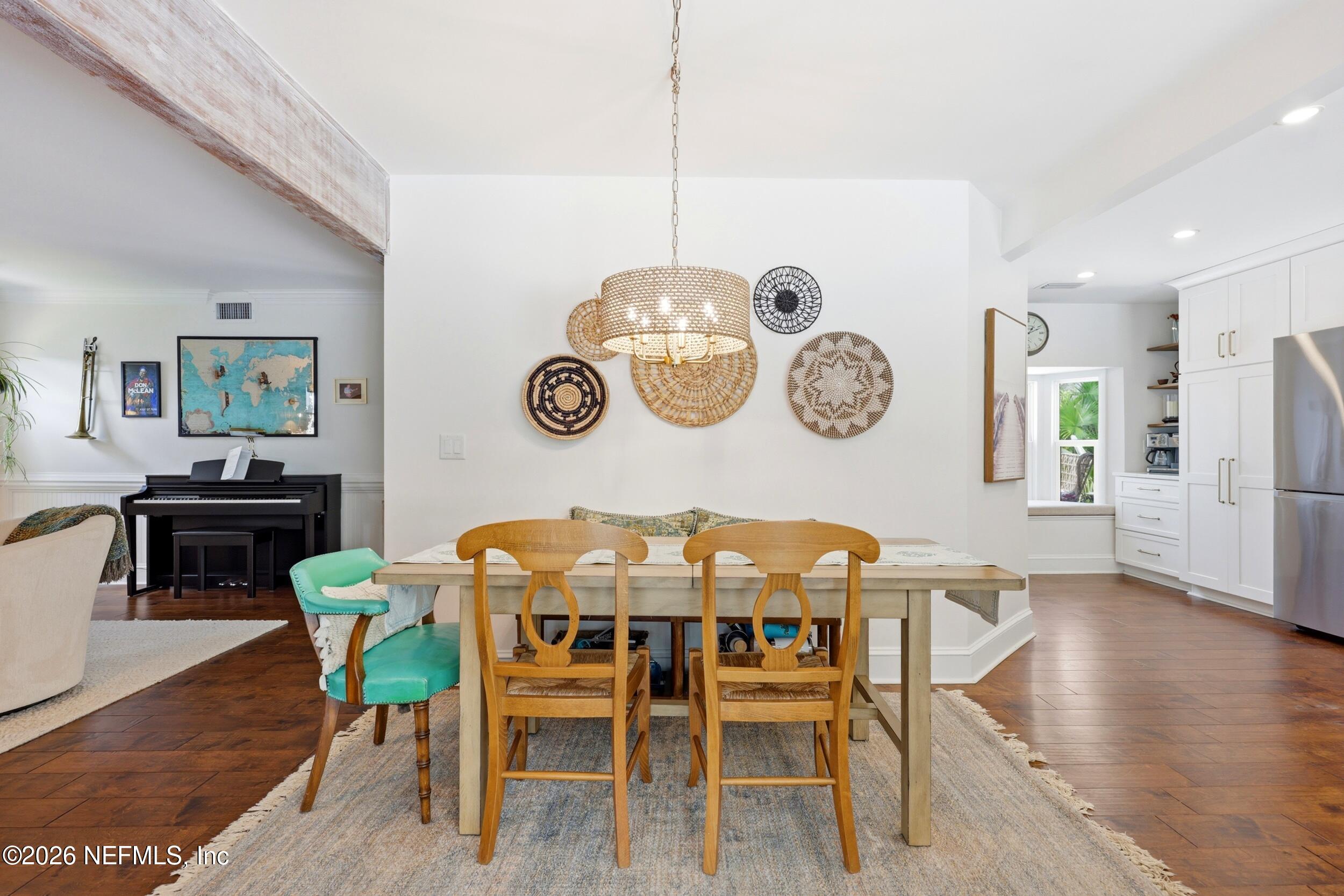 314 9th Street Atlantic Beach, FL 32233 - Photo 17 of 45 Dining room