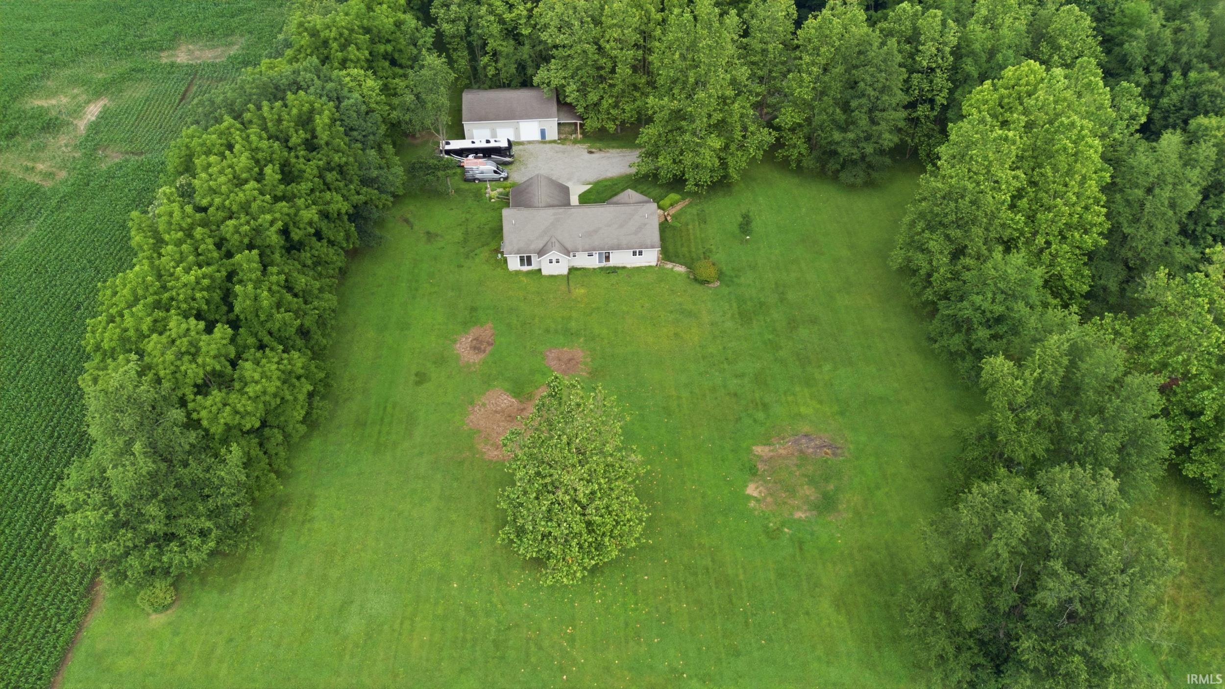 13333 11B Road Plymouth, IN 46563 - Photo 4 of 39