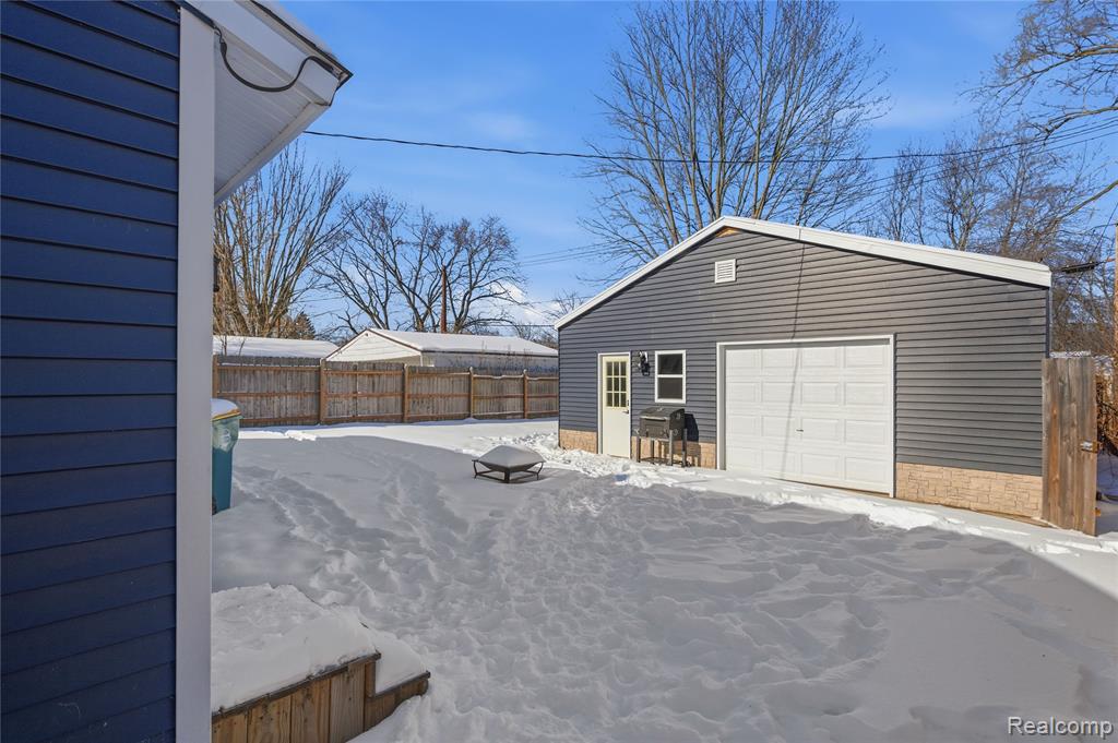 1273 Fall River Road Ypsilanti, MI 48198 - Photo 26 of 31 Gallery Image 26