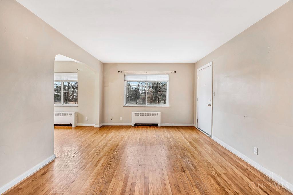 4864 Madison Road Cincinnati, OH 45227 - Photo 6 of 34