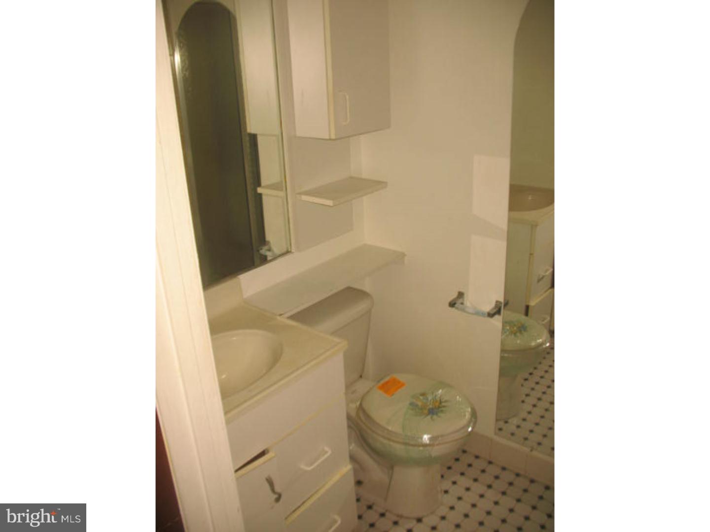 9415 Woodbridge Road Philadelphia, PA 19114 - Photo 12 of 19 Gallery Image 12