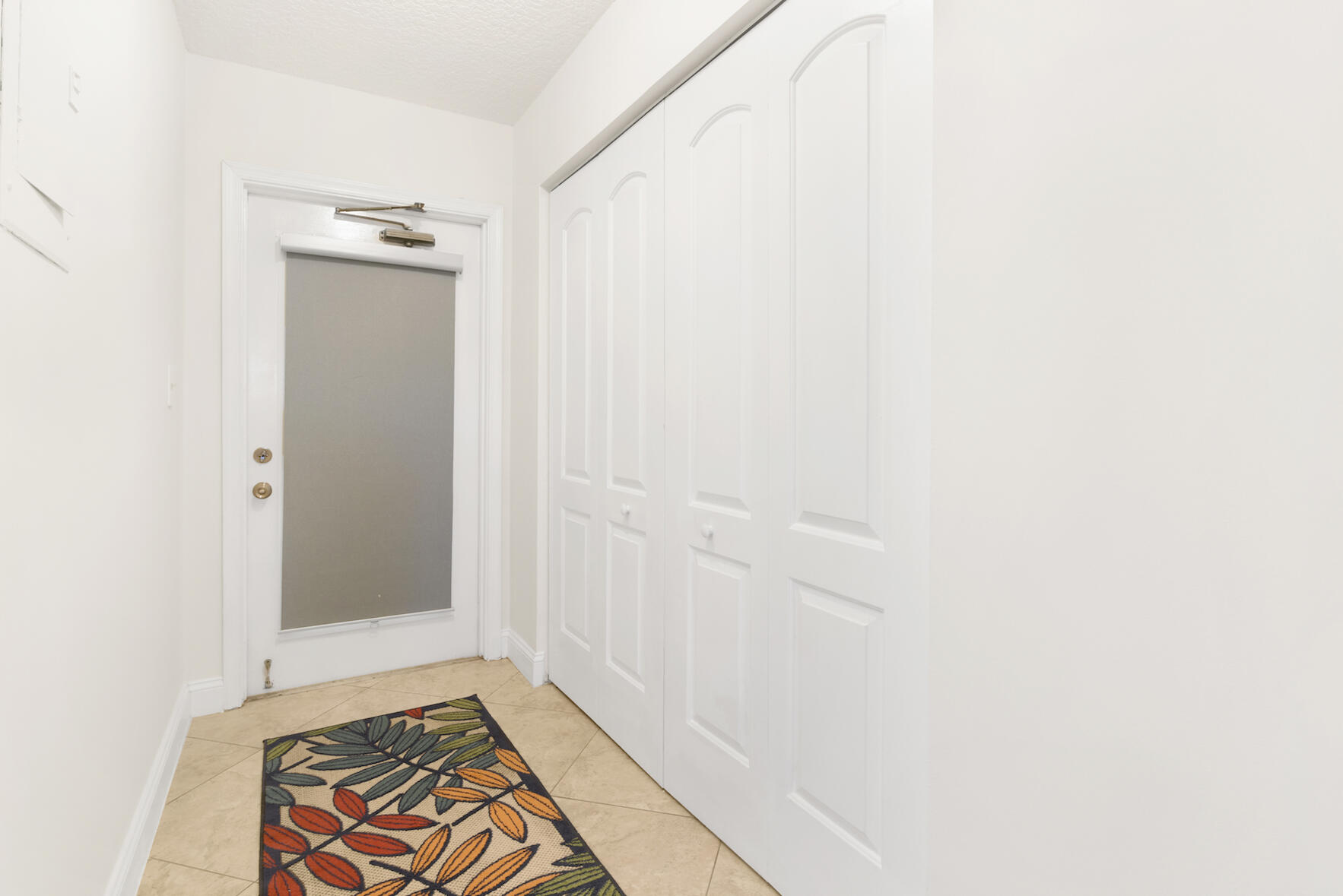 357 North Rock Island Road, Unit 105 Margate, FL 33063 - Photo 13 of 38 BocaRatonStudio 23