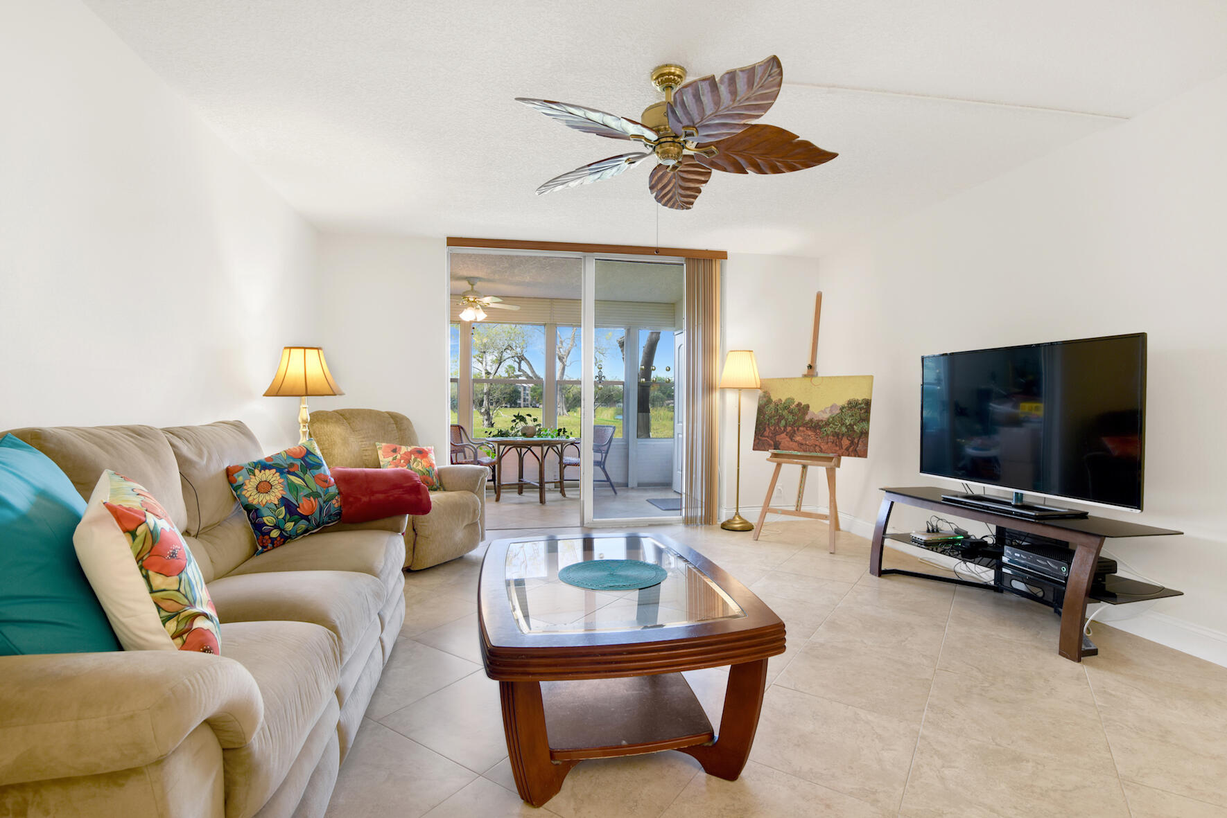 357 North Rock Island Road, Unit 105 Margate, FL 33063 - Photo 22 of 38 BocaRatonStudio 31