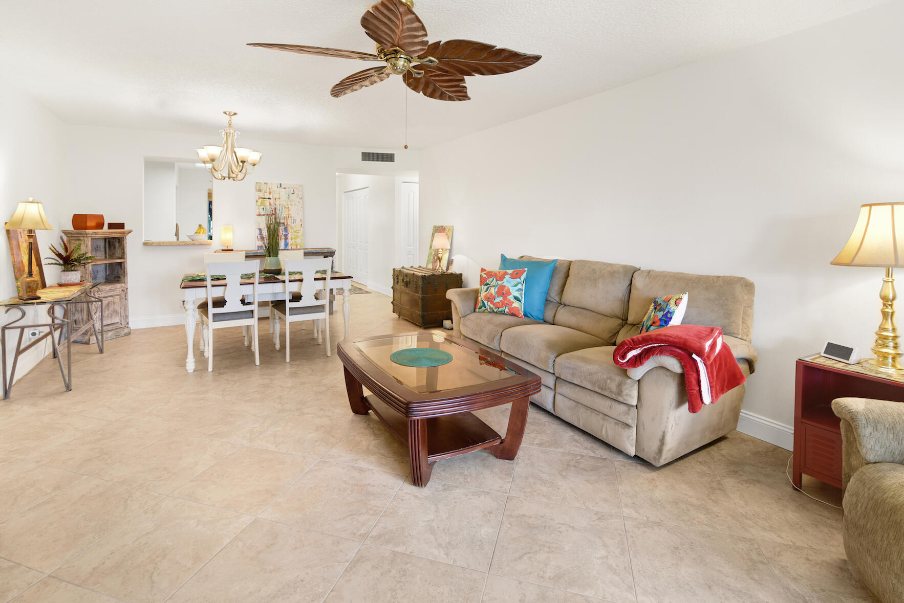 357 North Rock Island Road, Unit 105 Margate, FL 33063 - Photo 23 of 38 BocaRatonStudio 32