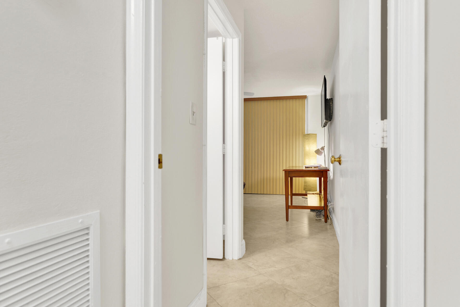 357 North Rock Island Road, Unit 105 Margate, FL 33063 - Photo 29 of 38 BocaRatonStudio 38