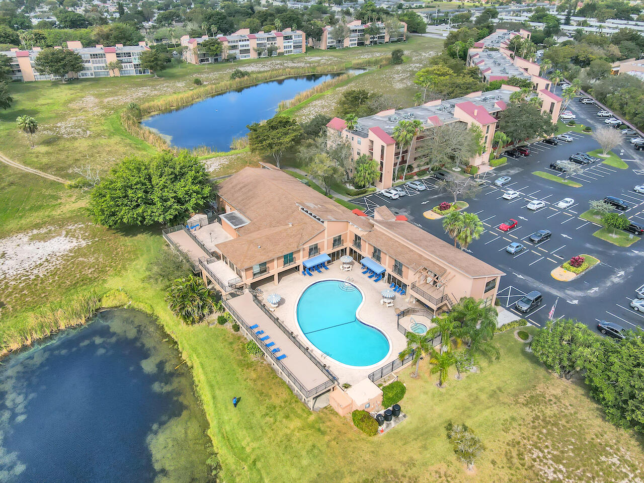 357 North Rock Island Road, Unit 105 Margate, FL 33063 - Photo 5 of 38 BocaRatonStudio 8