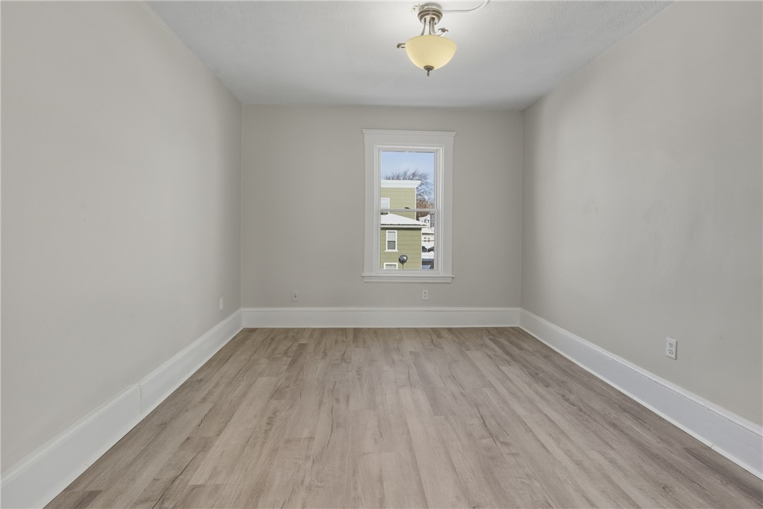 34 Heroux Avenue Woonsocket, RI 02895 - Photo 26 of 40