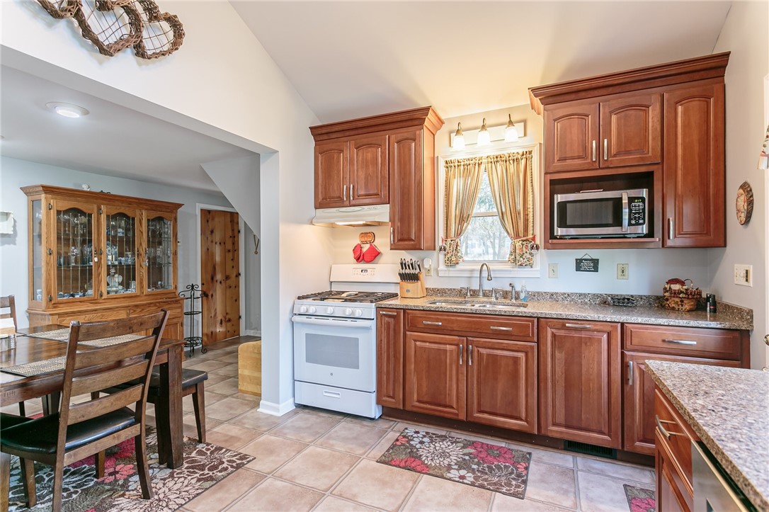 1 Sunset Drive Avon, NY 14414 - Photo 13 of 35