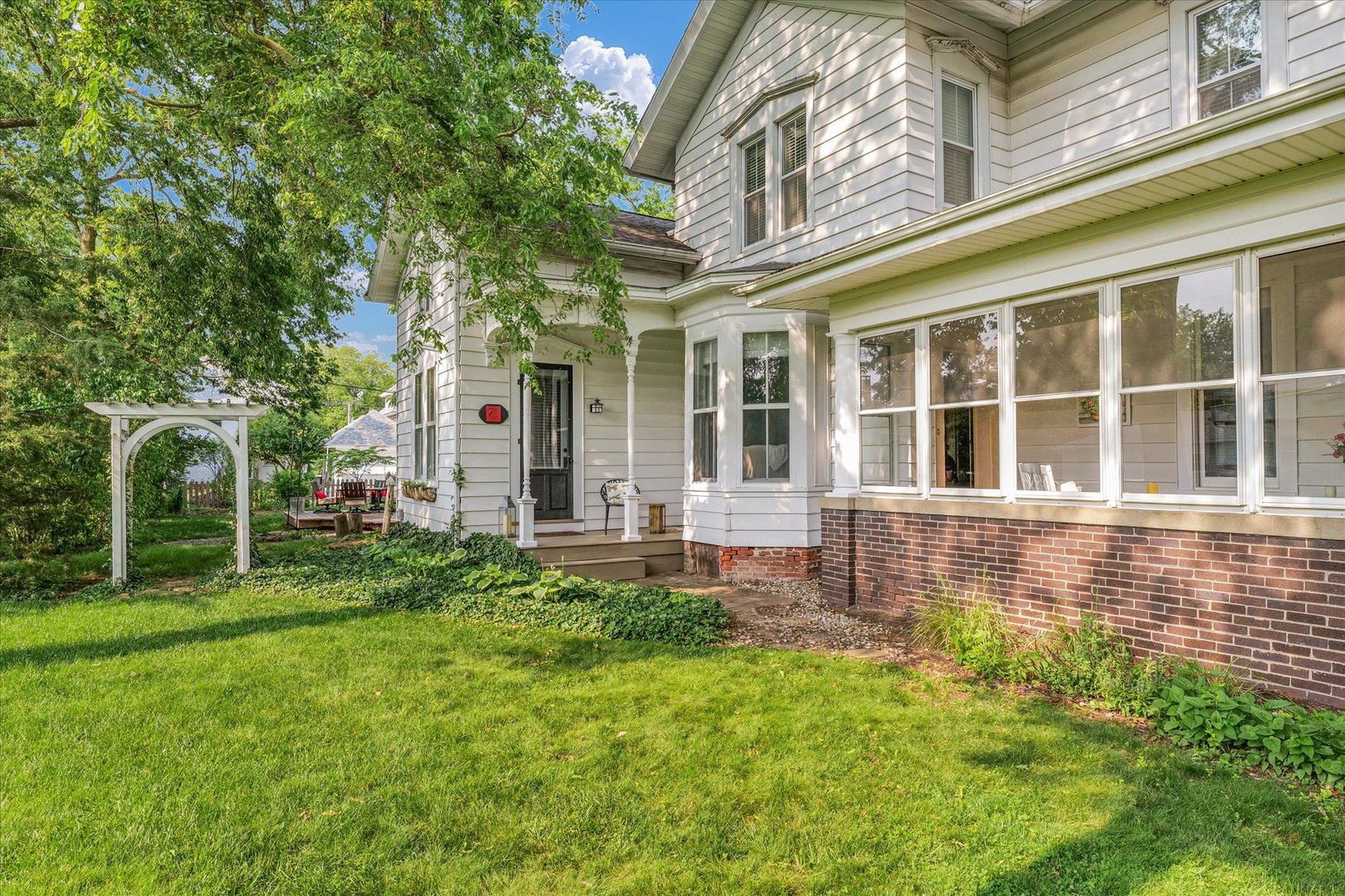 320 East Locust Street Watseka, IL 60970 - Photo 50 of 95