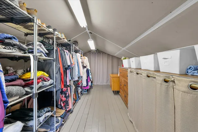 $274,900 | 320 East Locust Street, Watseka, IL 60970