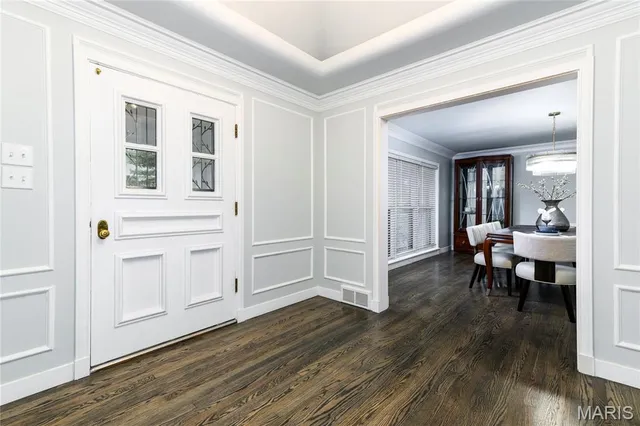 $1,499,999 | 18 Country Aire Drive, St. Louis, MO 63131