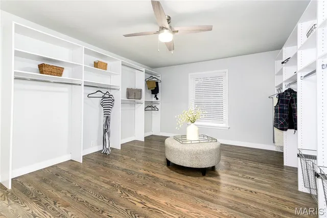 $1,499,999 | 18 Country Aire Drive, St. Louis, MO 63131