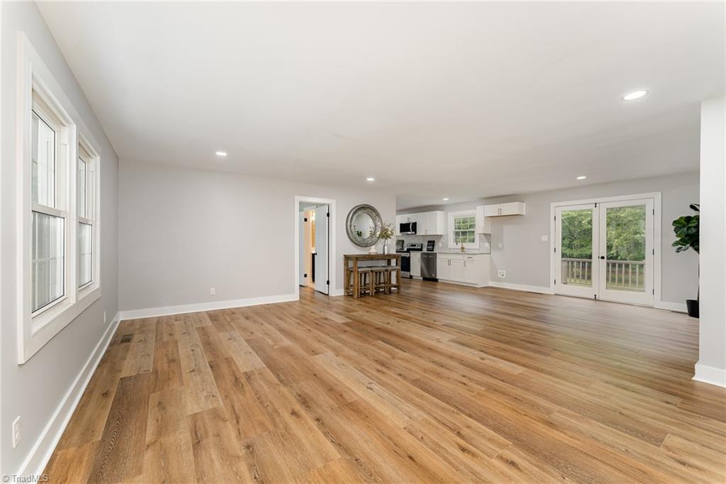 7409 Strader Road Summerfield, NC 27358 - Photo 6 of 29 Gallery Image 6