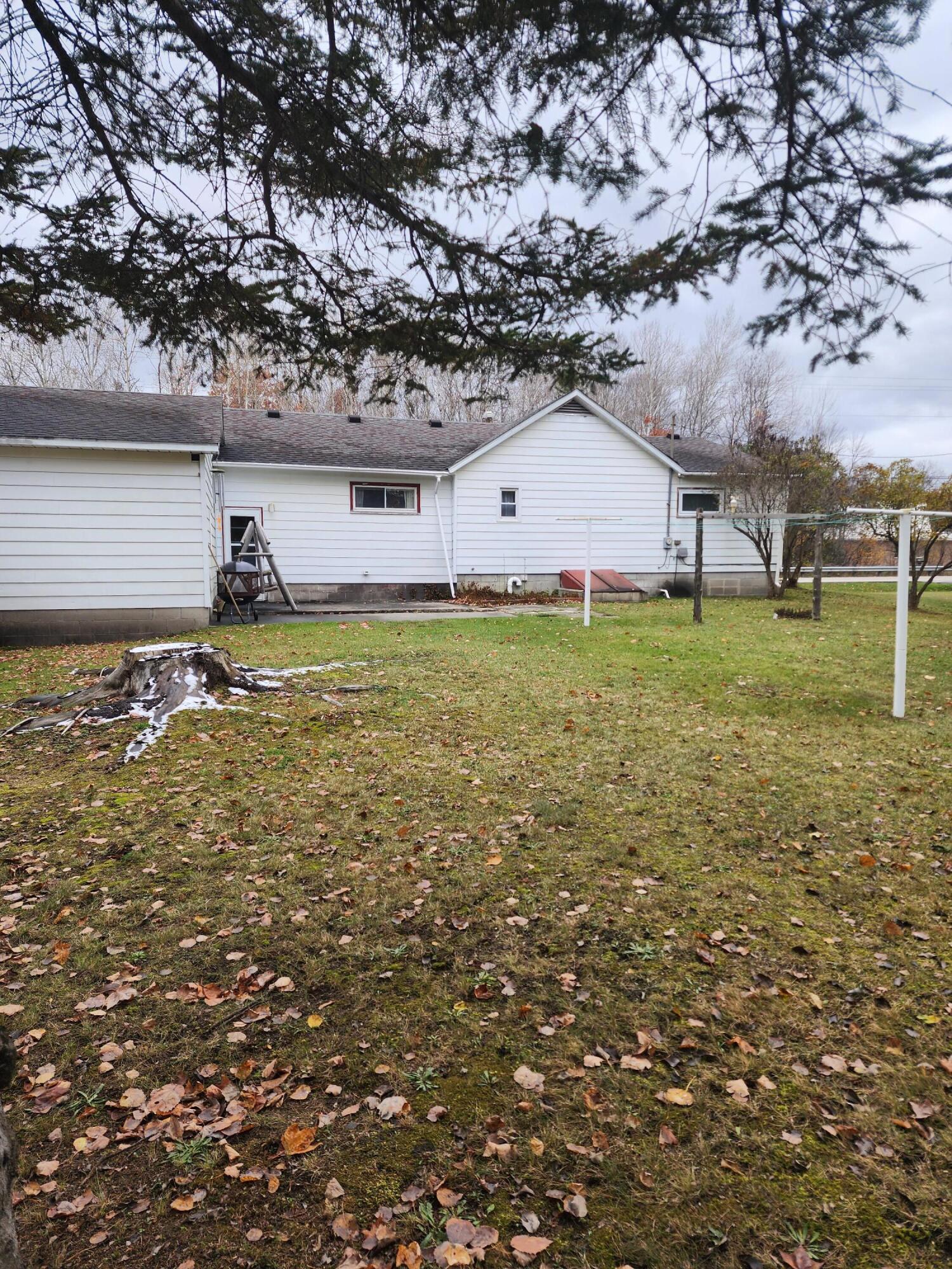 2364 Genschaw Road Alpena, MI 49707 - Photo 3 of 27 Gallery Image 3