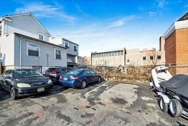 $699,000 | 13 North 6th Avenue, Mount Vernon, NY 10550
