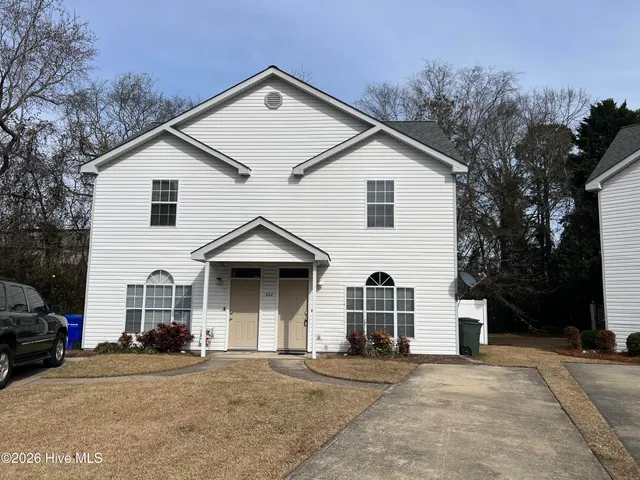 $1,300 | 222 Cape Point Lane, Unit B, Greenville, NC 27858