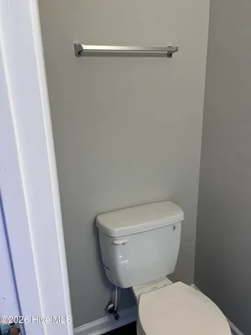 $1,300 | 222 Cape Point Lane, Unit B, Greenville, NC 27858