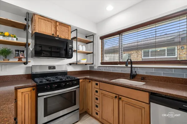 $269,000 | 410 South Jackson Street, Batavia, IL 60510