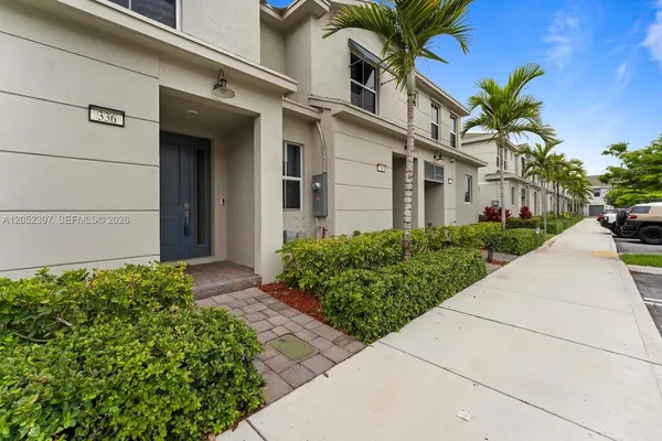 $3,250 | 336 Northwest 8th Court, Pompano Beach, FL 33060