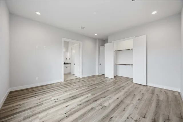 $2,400 | 6119 De Campo Street, Houston, TX 77091