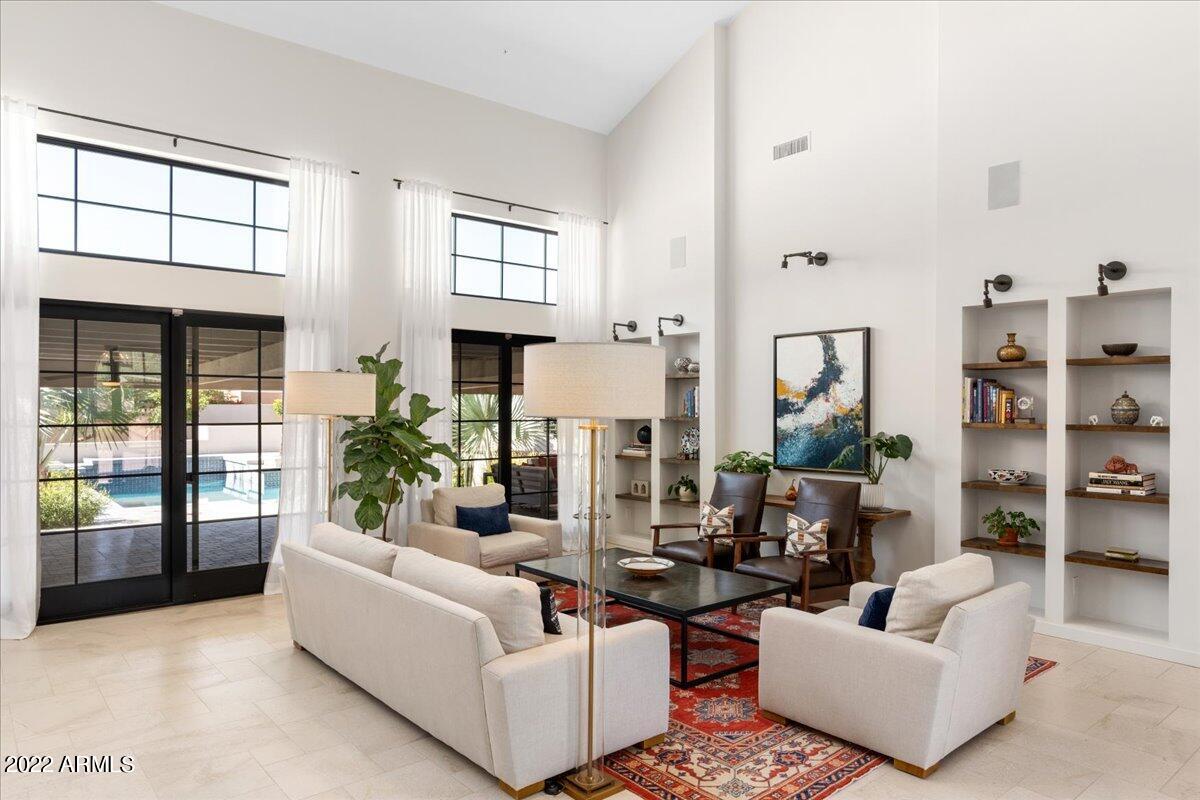 7281 East Royal Palm Road Scottsdale, AZ 85258 - Photo 18 of 63 Great Room