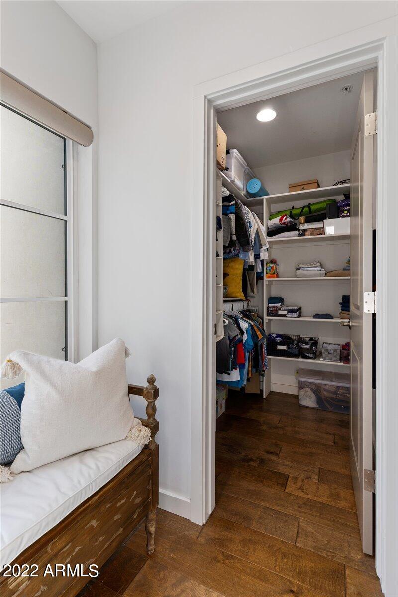 7281 East Royal Palm Road Scottsdale, AZ 85258 - Photo 39 of 63 Bedroom 1 Closet