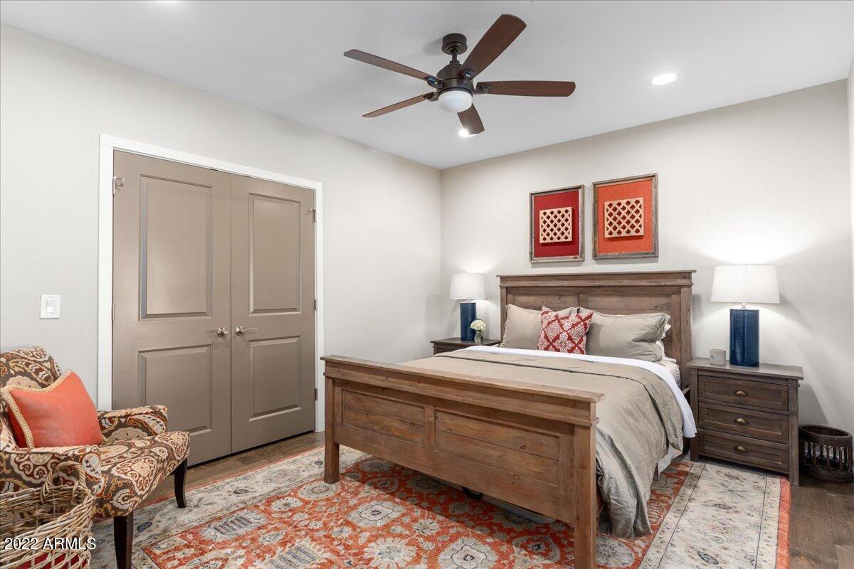 7281 East Royal Palm Road Scottsdale, AZ 85258 - Photo 47 of 63 Ensuite guest Bedroom 3