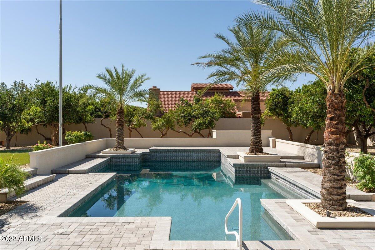 7281 East Royal Palm Road Scottsdale, AZ 85258 - Photo 59 of 63 Pool