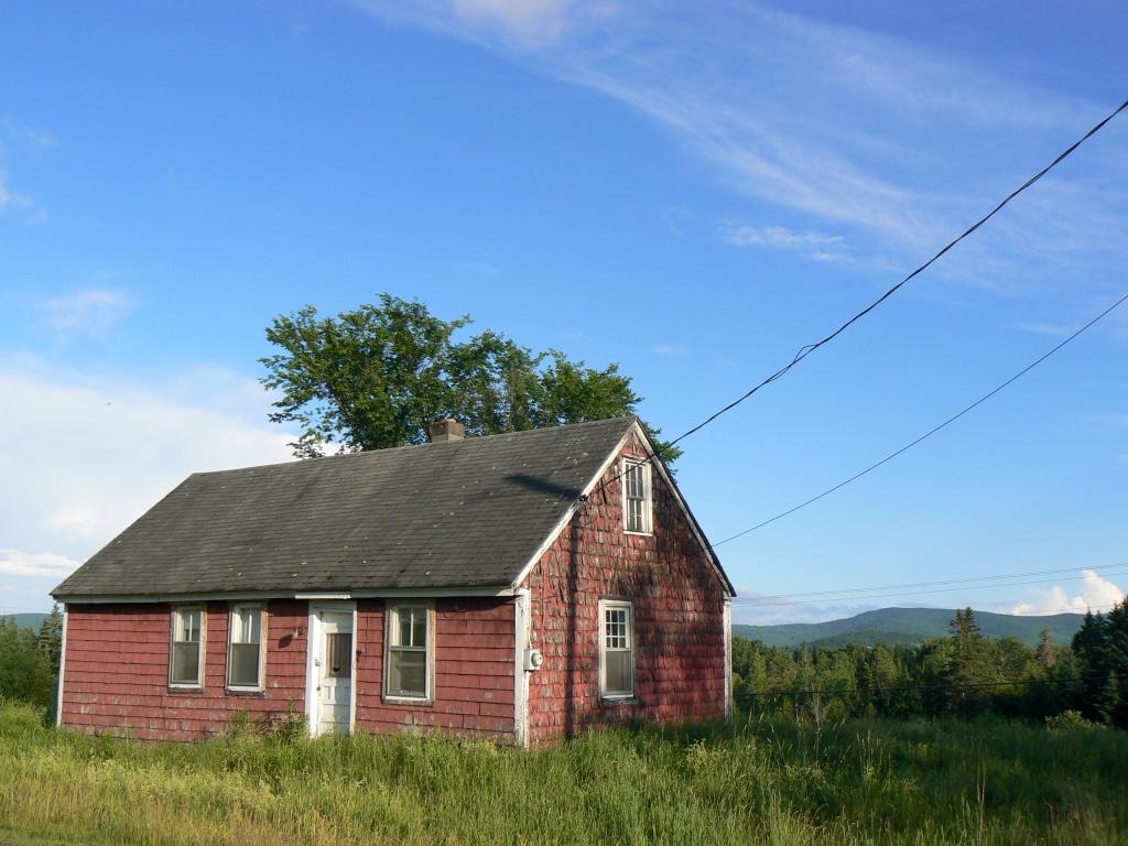 408 East Colebrook Road Colebrook, NH 03576 - Photo 12 of 20