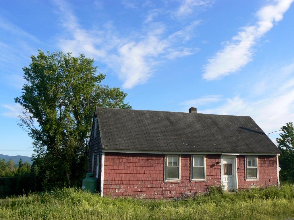 408 East Colebrook Road Colebrook, NH 03576 - Photo 7 of 20