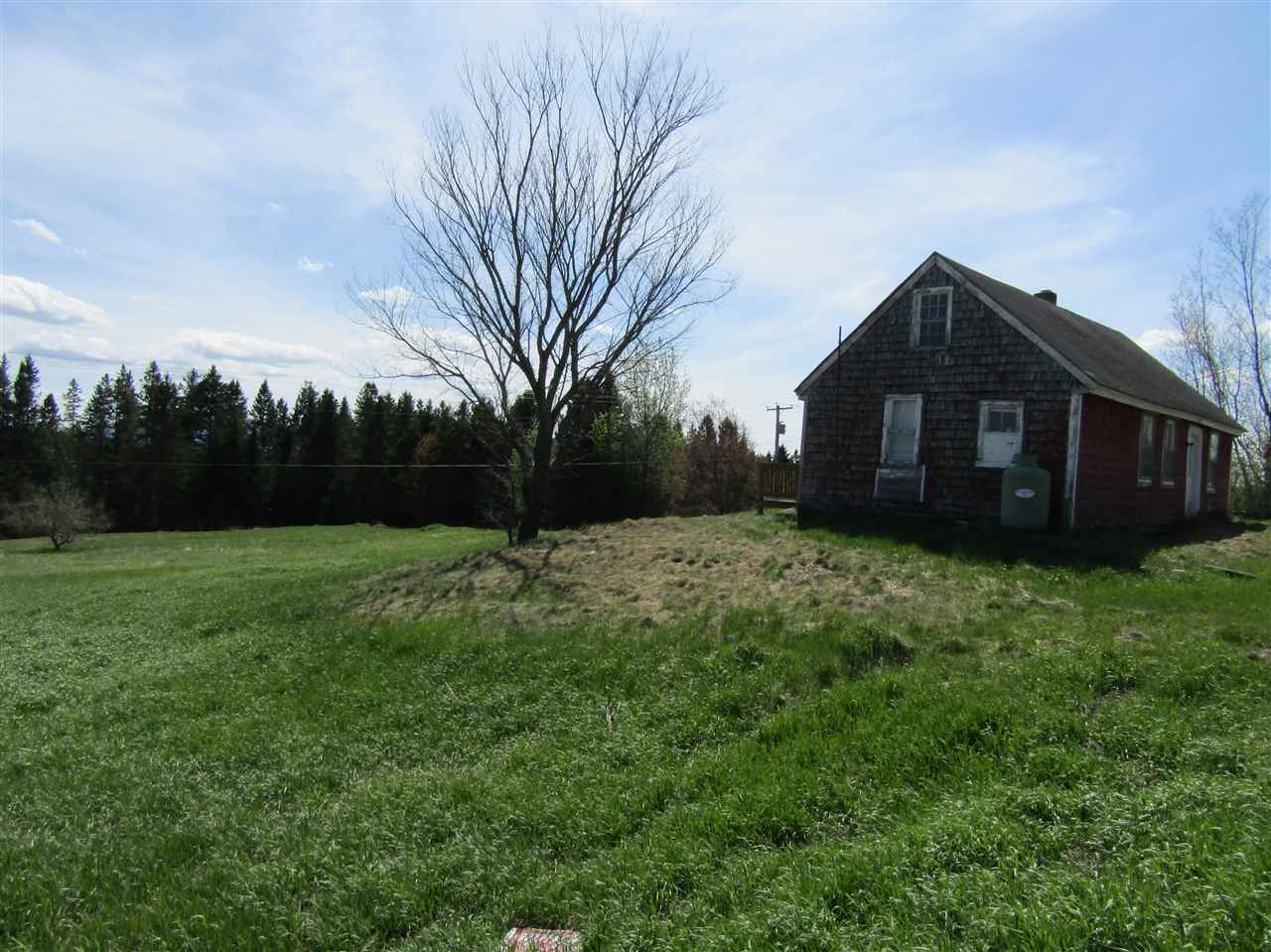 408 East Colebrook Road Colebrook, NH 03576 - Photo 9 of 20