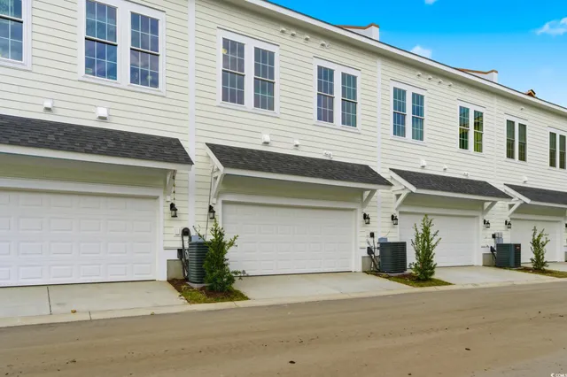 $593,150 | 965 Hackler Street, Unit D, Myrtle Beach, SC 29577