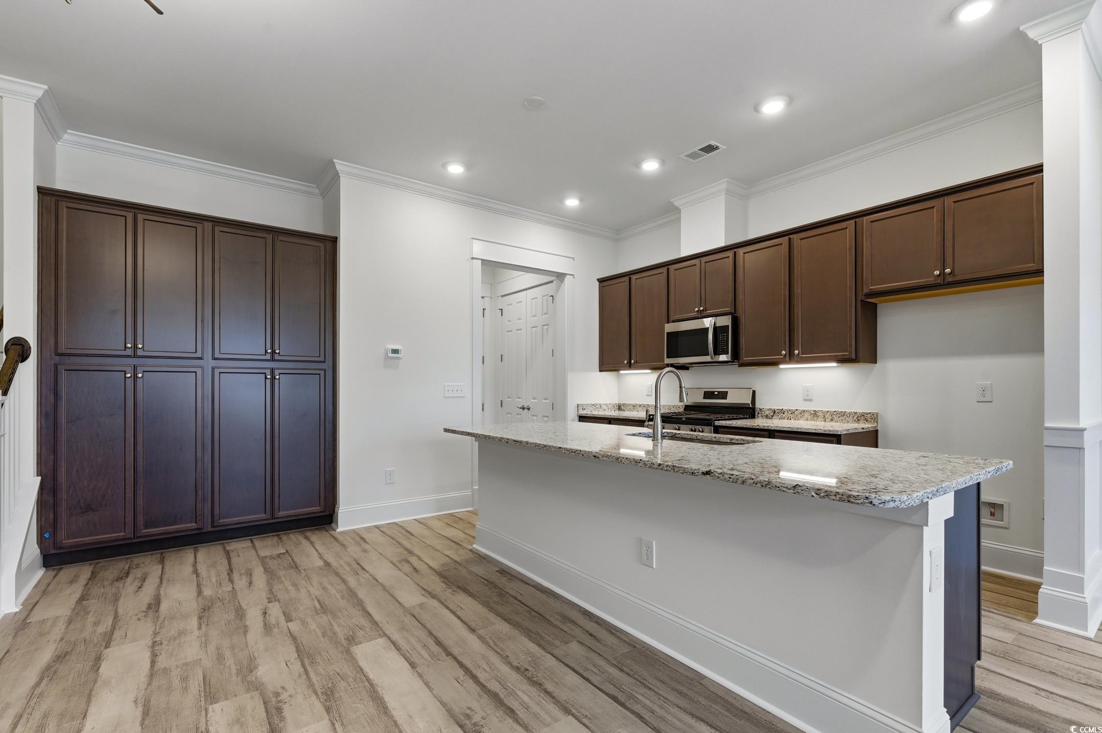 965 Hackler Street, Unit D Myrtle Beach, SC 29577 - Photo 8 of 40